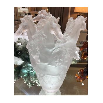 China Minimalist Handmade Decorative Gift Colored Crystal Vase Horse Glass Vase for sale