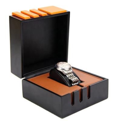 China Fashion Luxury Custom Logo Hardwood Painting Watch Box Storage Watch Box Retro Watch Storage Leather Travel Watch Box for sale