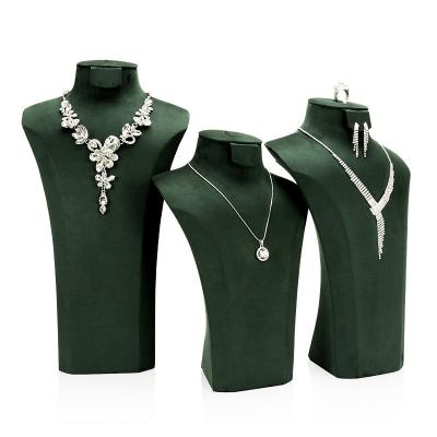 China New Design 2021 Smooth Explosion Green Suede Leather Jewelry Display Jewelry Display Neck for sale