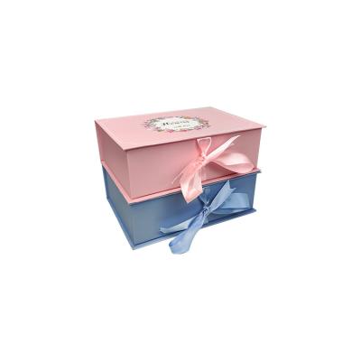 China High Quality Recycled Materials Magnet Ribbon Folding Luxury Paper Box For Gift Packaging for sale