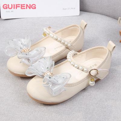 China 2023 spring and summer breathable girls leather children's shoes New Korean elegant sequin shoes Princess Children's shoes for sale