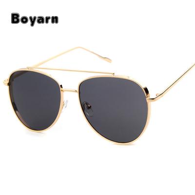 China Fashion Sunglasses 17 Unique Oversized UV400 Shield Gradient Vintage Glasses Frames New Women Colorful Sun Glasses For Women for sale