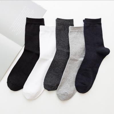 China Cheap Sporty Factory Price Weed Socks For Women Men Cotton Sport Socks Man Socks for sale