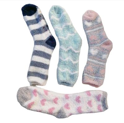 China Wholesale Sporty Fuzzy Ladies Indoor Women Home Soft Comfortable Socks With Mixed Colorful Designs for sale