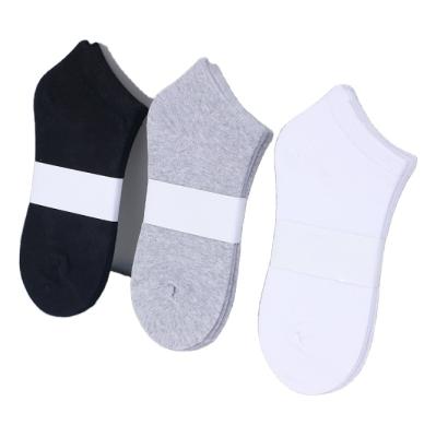 China Cheapest Breathable Wholesale Color Polyester and Cotton Men's Ancle Sheer Socks Sporty Breathable for sale