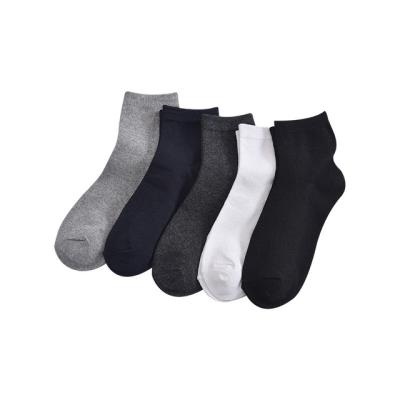 China Cheapest Breathable Tube Plain Color Polyester And Cotton Men Sporty Wholesale Socks for sale