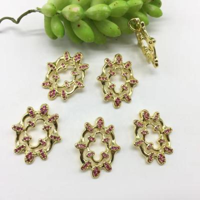 China 2022 New Trendy Wholesale Price Design Fashion Charms 18k Gold Plated Brass Micro Pave With CZ Pendant for sale