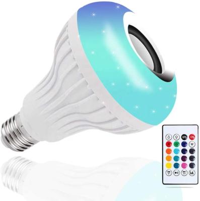 China Fashion 7W E27 RGB Soft Light Changing Lamp Radio Stereo Audio Speaker Led Bulbs for sale