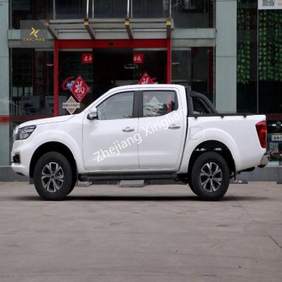 China Dongfeng gebruikte rijke 6 benzine diesel 4WD pick-up met mechanisch remsysteem Te koop