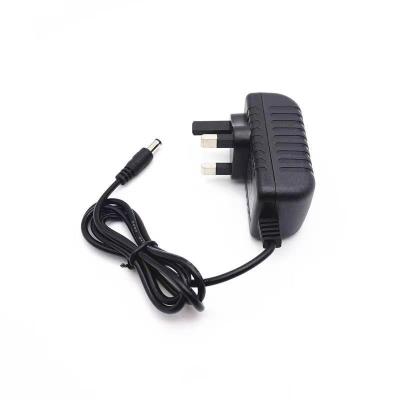 China Mobile Phone UK Model Multi-Function Plug Popular Product UK 90W Output  DC12/15/16/18/19/20/24v Charger For Laptop Mobile Phone for sale