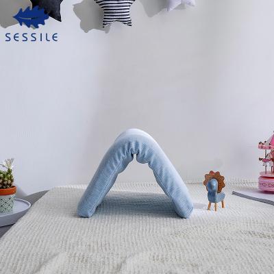 China Anti-Static New Design Baby Hypoallergenic Soft Cute Breathable Pillow For Newborn for sale