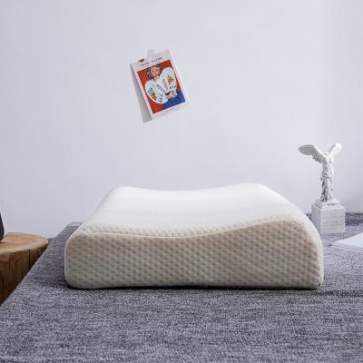 China Classic Anti-Static King Size Soft Latex Pillow With Knitted Pillowcase for sale