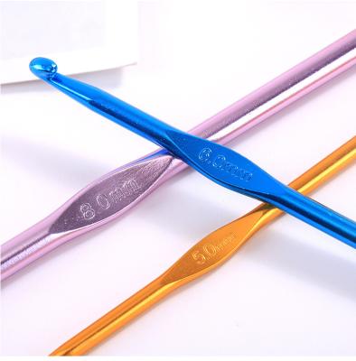 China Easy Grip Crochet Hook Set 11pcs 27cm 2-10mm Set of Crochet Hook Knitting Tools for DIY for sale