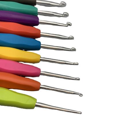 China Easy Grip Crochet Hook Set Rubber Grip 9pcs Crochet Hooks Knitting Needles Kit For Craft Yarn Sewing Crochet Hooks Set for sale