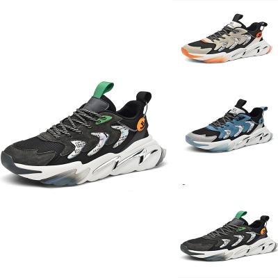 China 2021 Fashion Trend And Style Customized New Logo Design Casual Trainers Shoes Mens Sports Fashion Sneakers Casual Work Shoes for sale