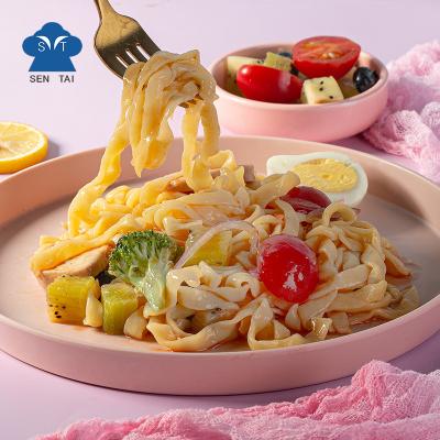 China Instant Food Halal Vegetarian Food Fettuccine Shirataki Konjac Noodles for sale