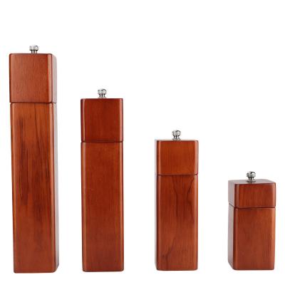 China Hot Sustainable Kitchen Pepper Grinder Wood Bottle Good Quality Customized Wooden Pepper Grinder for sale