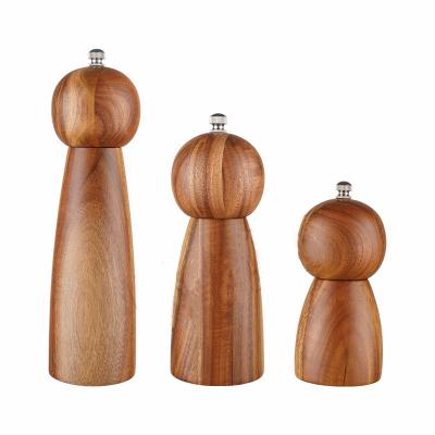 China Wooden Ceramic Universal Household Viable Grinder Household Manual Core Sea Salt Pepper Grinder Manual Pepper Grinder Kitchen Tools for sale