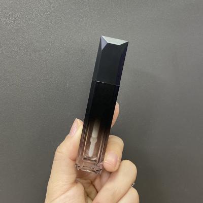 China new diamond design lip gloss tube square 7.2ml diamond design lip liquid lipstick tube wholesale containers crystal luxury clear matte black square private label for lip gloss lip for sale