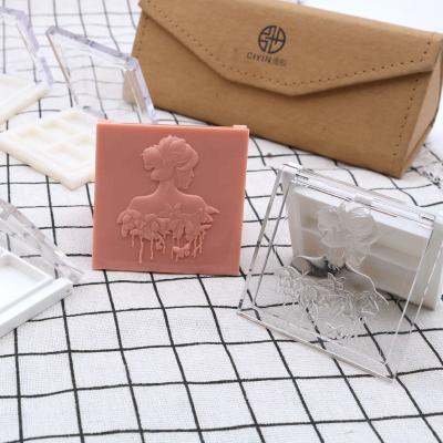 China Recycled Materials Custom Logo Design Luxury Embossing Square 4 Shades Eyeshadow Palette 4color Plastic Clear Empty Eyeshadow Palette With Mirror for sale