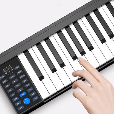 China Multifunctional Hot Selling Digital Piano 61 Digital Key Keyboard Electric Portable Touch Pianoforte for sale