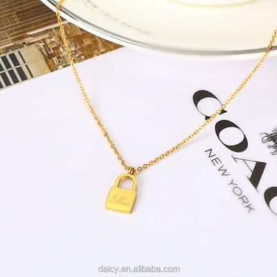 China DAICY Simple Mini Stainless Steel Cute Girl Fashion Lock Gold Pendant Design for sale