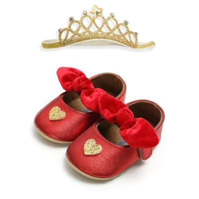 China Hot sale 2019 PU Leather rubber sole heart-shaped 0-18 months infant Holiday party leather baby shoes for sale