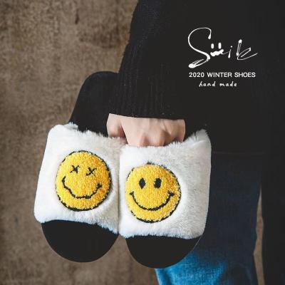 China CIXI AIDA Toe Flat Warm Home Slippers Fashion Trend Faux Fur Smiley Face Pattern Winter Open Hairy Slipper Ladies Indoor Warm Home Slippers for sale