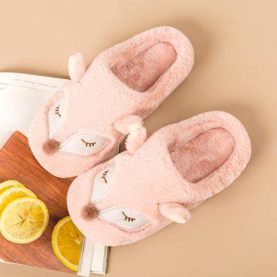 China Cute Quality Breathable Guaranteed Price Fox Suitable Slippers , Shoes Animal Warm Plush for sale