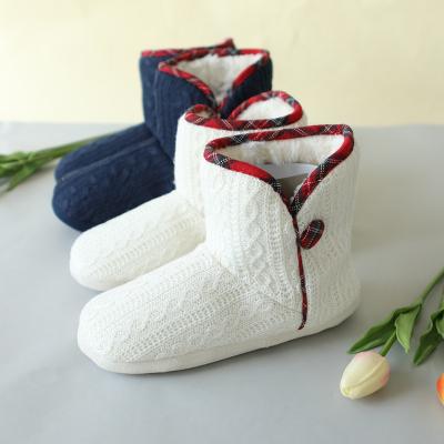 China Fashion Trend Customized British High Quality Cashmere Warm Slippers Style Indoor Boots For Women And Girls for sale