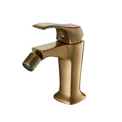 Κίνα 35mm Cartridge Bidet Spray Mixer Antique Brass μονή λαβή Βρύση μπάνιου προς πώληση