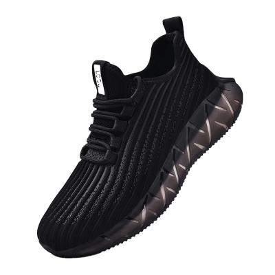 China 2022 fashion trend customized latest design original men's fashion sneakers breathable non-slip men's casual sneakers for sale