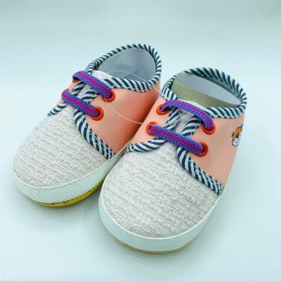 China Flatbed 2022 Spring Sale Cartoon Baby Toddler Super Soft Non-slip Shoes High Top Low Top Baby Sneakers for sale