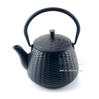 China Contemporary Cast Iron Teapot Japanese Tetsubin Tea Kettle with Stainless Steel Infuser for sale