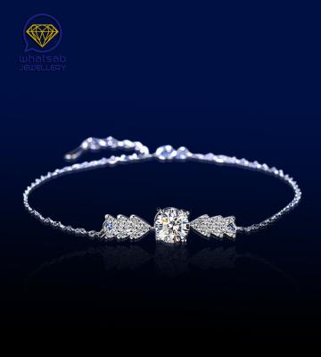 China Whatsab Cute Jewelry Luxury Women's Jewelry Gift Moissanite Bracelet Wedding S925 Sterling Silver Bracelet for sale