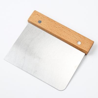 China High quality viable for mastic cake with wooden handle stainless steel beech wood material dough scraper for sale