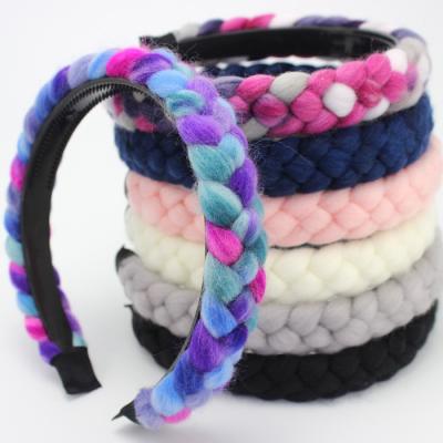 China Retro Wool Headband High Quality Thick Knitted Hand - Woven Hairband Winter Hair Wide Band For Women for sale