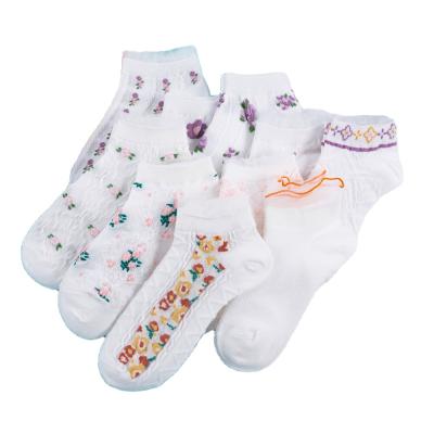 China 2021 QUICK DRY Ruffle Woman Toddler Socks For Girls Throw Up Little Socks With Ruffles for sale