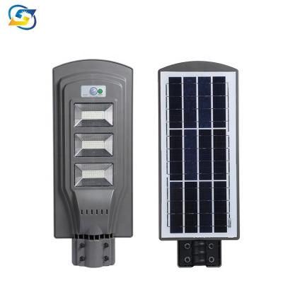 China Outdoor Online All In One Controller 60w Smart Solar Power Solar Street Light for sale