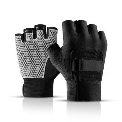 China 2022 New Breathable Fitness Weightlifting Gloves Cross Sports Training Breathable Non-slip Unisex Gloves for sale