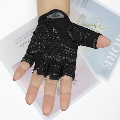 China New Summer Fitness Unisex Weightlifting Gloves Climbing Gloves for sale