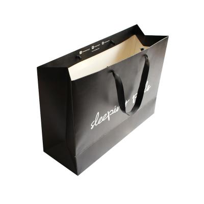 China Custom Recyclable Porcelain Matte Black White Recyclable Paper Bag For Shopping for sale