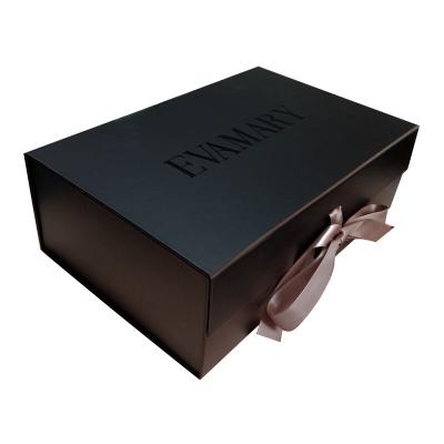 China Party Recyclable Luxury Custom UV Gold Hot Foil Stamping Magnetic Closure Foldable Gift Box With Ribbon for sale