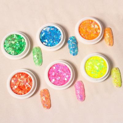 China Fashionable 8 Colors Nail Art Glitter Nail Laser Diamond Sequin Glitter Sequins for sale