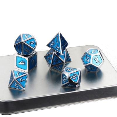 China DND Games Factory Supply Attractive Blue Glow Wholesale Toy Polydral Metal Die Set Custom Logo Price for sale