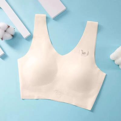 China Vest Type New Wireless Sleep One Piece Teenage Girl Soft Underwear for sale