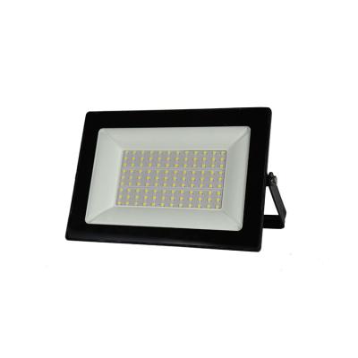 China Warehouse SUNTEC Outdoor Slim Led Lamp IP65 Led Light Water Proof Led Floodlight for sale