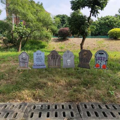 China Plug In Halloween Ground Party Supplies Corrugated Signboard Outdoor Stakes Lawn Decoration Set of 6 Pieces High Quality PP Color 6 for sale