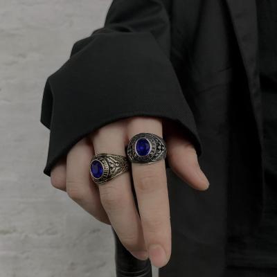 China Fashion CLASSIC retro temperament jewelry ring personality hip-hop creative sapphire ring for sale