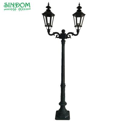 China Victorian Style Two Lamp Outdoor Garden Post Light Street Light Head Post Stainless for sale